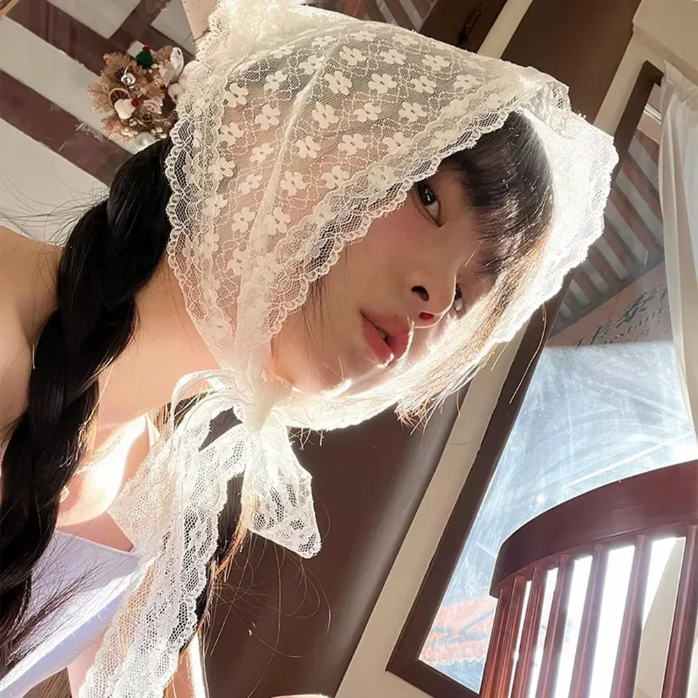 وشاح مثلث أبيض رقيق ومسامي بنم - مراجعة Photography Triangle وسعره